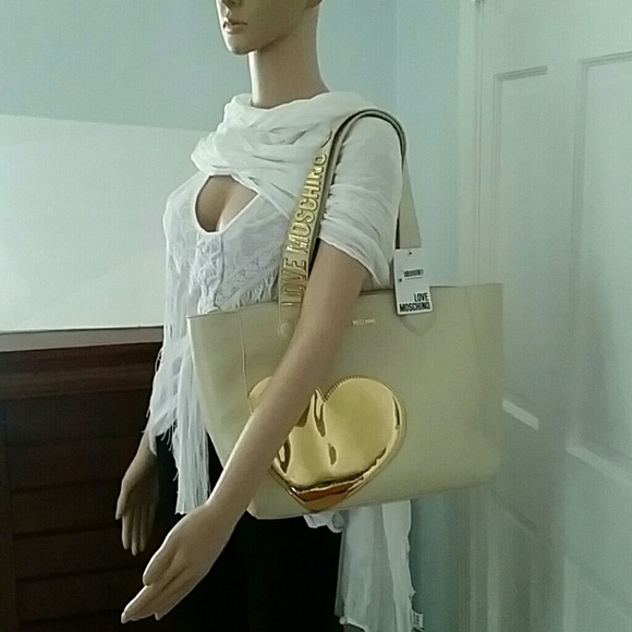 Love Moschino Handbags - 🔥1 DAY SALE🔥Love Moschino Tote